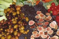 1279657790Catering Pic 3-400